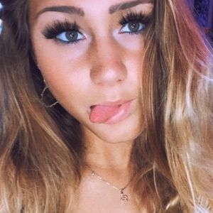 Meet your Posher, Francesca